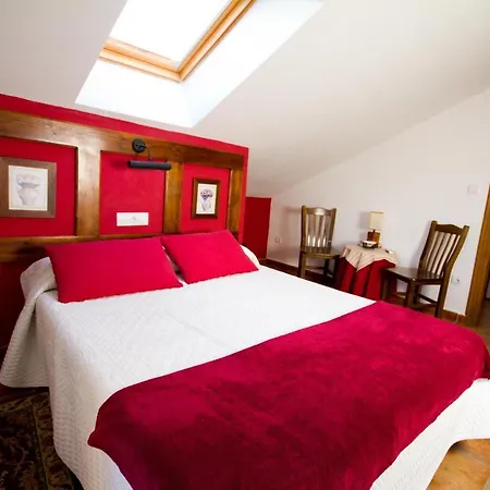 Rural Valle Del Tuejar Hotel